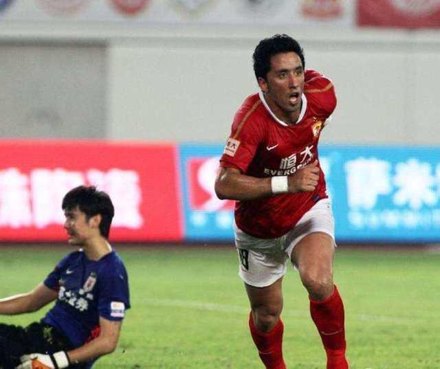 世界博、猴子,鸡爷、暴力鸟,广州恒大球员还有哪些绰号?